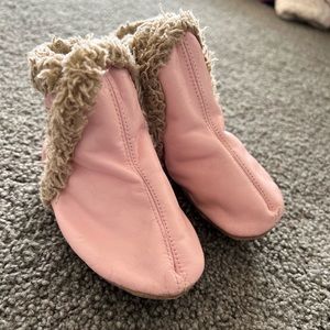 Girls Robeez Boots 6-12m